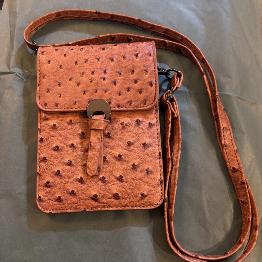 Faux Ostrich Leather Tan Crossbody Bag Travel Removable Adjustable Strap EUC